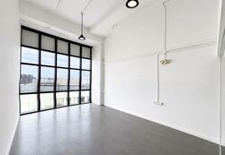 Hh @ Kallang (D13), Factory #559675881